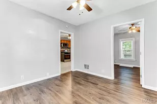 7048 Lansdowne Ave, Saint Louis, MO 63109 - Photo 17