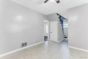 7048 Lansdowne Ave, Saint Louis, MO 63109 - Photo 7