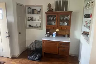 5625 Circle Dr, High Ridge, MO 63049 - Photo 9