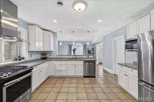 6424 Bradley Ave, Saint Louis, MO 63139 - Photo 15