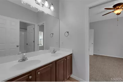18 Bayberry Meadows Court, O'Fallon, MO 63366 - Photo 35