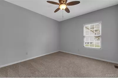 18 Bayberry Meadows Court, O'Fallon, MO 63366 - Photo 37