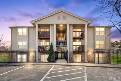 2560 Creve Coeur Mill Road #12, Maryland Heights, MO 63043 - Photo 1