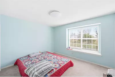 2560 Creve Coeur Mill Road #12, Maryland Heights, MO 63043 - Photo 11