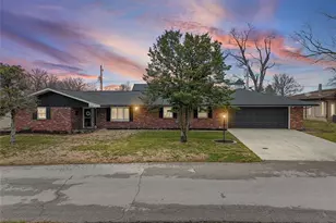 809 N Meadow Ln, Herculaneum, MO 63048 - Photo 1