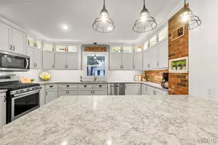 809 N Meadow Ln, Herculaneum, MO 63048 - Photo 17