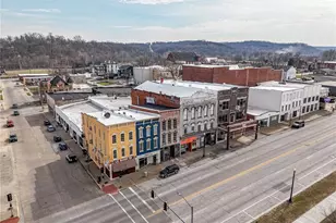 403 Broadway, Hannibal, MO 63401 - Photo 39