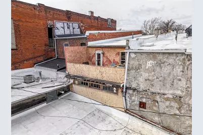 403 Broadway, Hannibal, MO 63401 - Photo 47