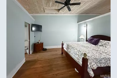 403 Broadway, Hannibal, MO 63401 - Photo 9