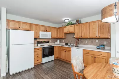 1516 Cassie Court, High Ridge, MO 63049 - Photo 11