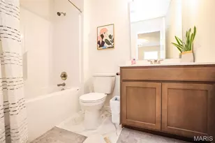 635 Maple Frst, Kirkwood, MO 63122 - Photo 27