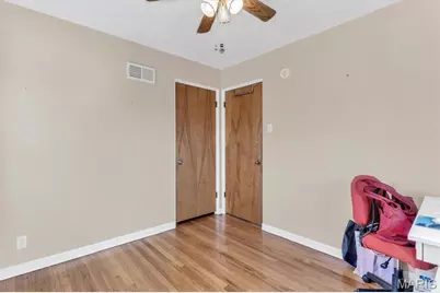 9134 Niger Drive, Saint Louis, MO 63123 - Photo 23