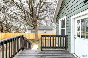 1042 Charleville Ave, Rock Hill, MO 63119 - Photo 17