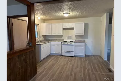 2340 Johnstown Drive, Florissant, MO 63033 - Photo 11