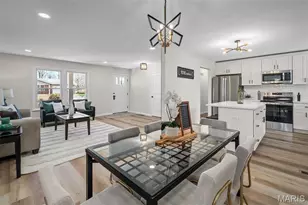 2813 Olde Chelsea Dr, Saint Charles, MO 63301 - Photo 11