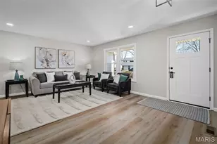 2813 Olde Chelsea Dr, Saint Charles, MO 63301 - Photo 5