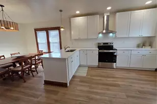 3237 Marshall Ave, Saint John, MO 63114 - Photo 5