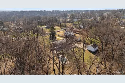 15 Oakwood Lane, Saint Louis, MO 63129 - Photo 53