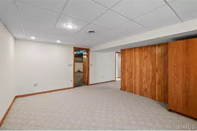 15 Oakwood Lane, Saint Louis, MO 63129 - Photo 27
