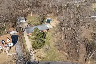 15 Oakwood Ln, Saint Louis, MO 63129 - Photo 49