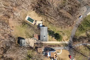 15 Oakwood Ln, Saint Louis, MO 63129 - Photo 51