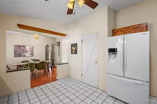 15 Oakwood Ln, Saint Louis, MO 63129 - Photo 13