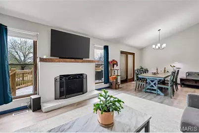 7009 Orchard Meadows Court, Saint Louis, MO 63129 - Photo 5