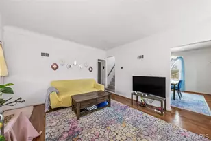 9726 Lackland Rd, Overland, MO 63114 - Photo 3