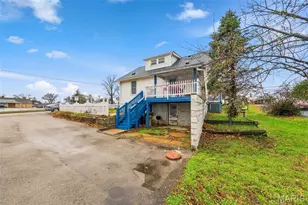 9726 Lackland Rd, Overland, MO 63114 - Photo 29