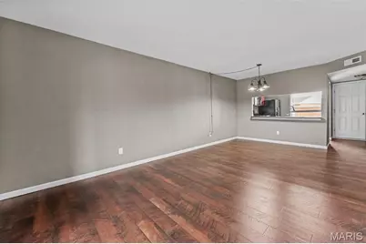 1943 Greenpoint Drive #301, Kirkwood, MO 63122 - Photo 3