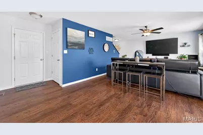 345 Charlestowne Place Drive, Saint Charles, MO 63301 - Photo 17