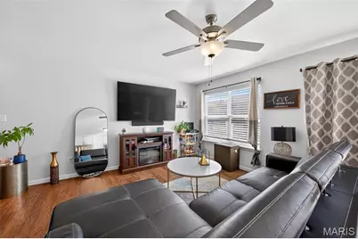 345 Charlestowne Place Drive, Saint Charles, MO 63301 - Photo 11