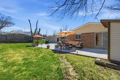 426 Brooktree Drive, Ballwin, MO 63011 - Photo 55