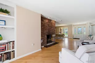 426 Brooktree Dr, Ballwin, MO 63011 - Photo 23