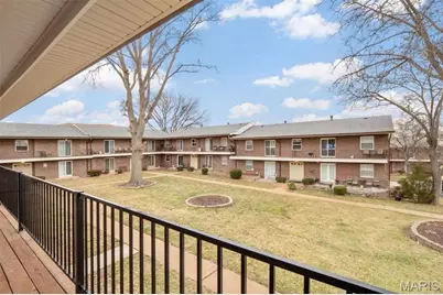 6905 Colonial Woods Drive #2, Saint Louis, MO 63129 - Photo 5