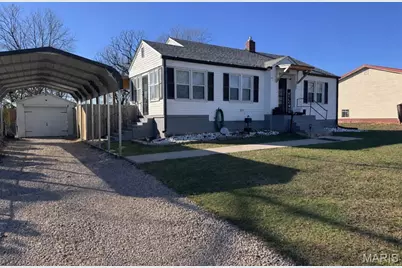 103 N Country Lane, Desloge, MO 63601 - Photo 1