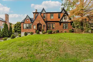 7407 Buckingham Dr, Clayton, MO 63105 - Photo 1