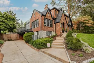 7407 Buckingham Dr, Clayton, MO 63105 - Photo 5