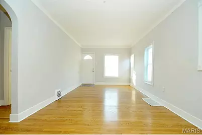 4404 S 39th Street, Saint Louis, MO 63116 - Photo 9