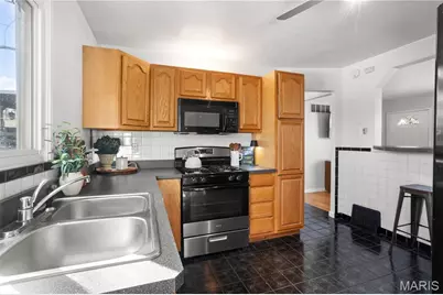 6554 Mitchell Terrace, Saint Louis, MO 63139 - Photo 13