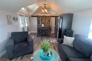 5984 Valley Dr, French Village, MO 63036 - Photo 7