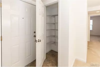 9740 Bexley Station Drive #7G, Unincorporated, MO 63123 - Photo 5