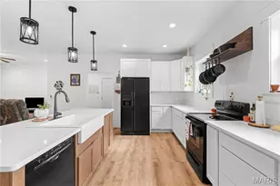 140 Turkey Creek Crossing Dr, Hawk Point, MO 63349 - Photo 9