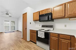 7611 Triwoods Dr, Saint Louis, MO 63119 - Photo 11