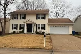 1152 Carrington Dr, Saint Peters, MO 63376 - Photo 1