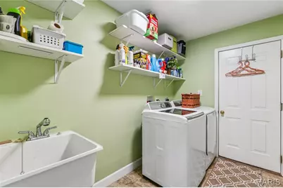 166 Old Williamsburg Parkway, Wentzville, MO 63385 - Photo 23