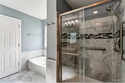 166 Old Williamsburg Parkway, Wentzville, MO 63385 - Photo 17