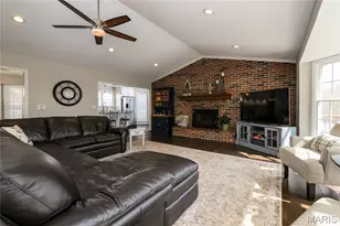 5018 Ringer Rd, Saint Louis, MO 63129 - Photo 11