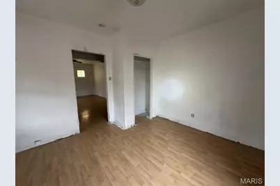 7716 Circle Drive, Saint Louis, MO 63121 - Photo 5