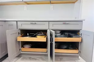 647 Dawson Dr, Paris, MO 65275 - Photo 13